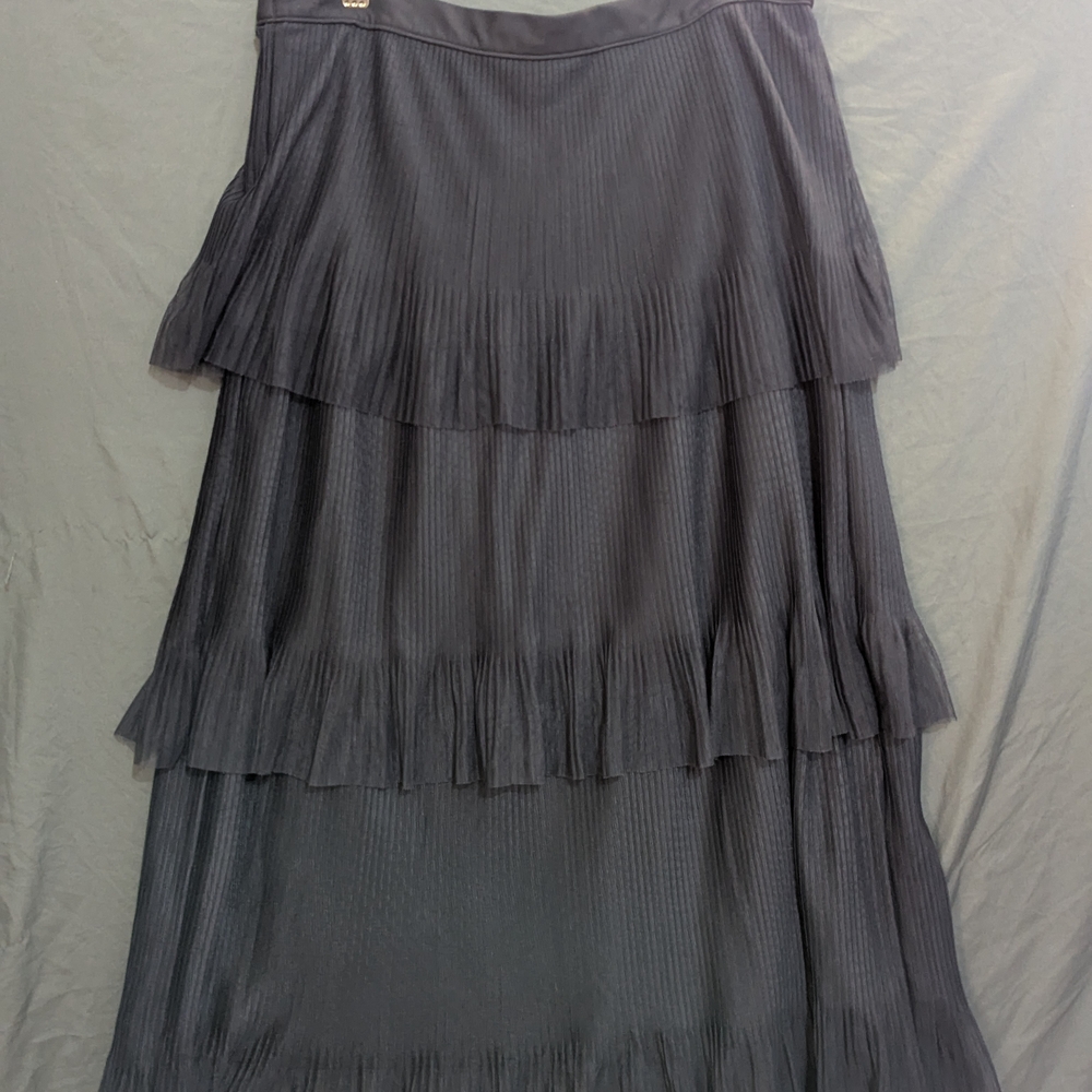 Elegant Gray Tiered maxi Skirt By Lauren Conrad
